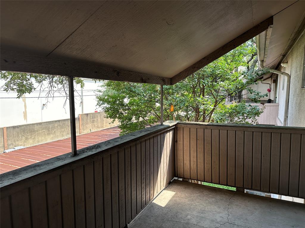 Hollows North Condo - Residential Lease