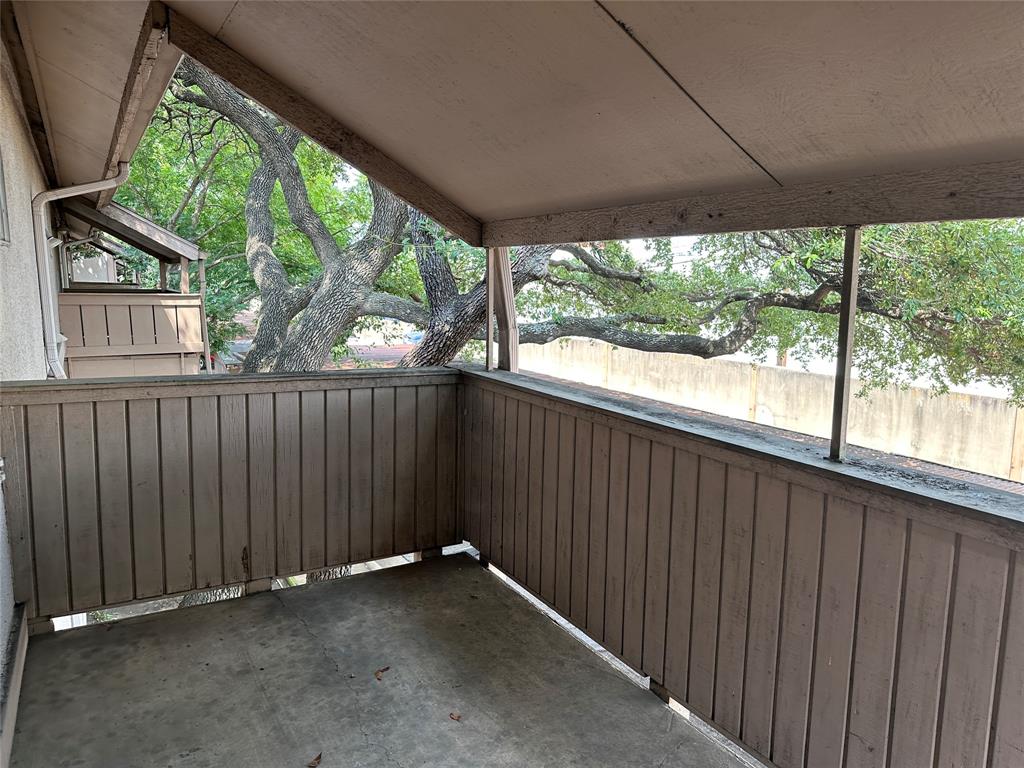 Hollows North Condo - Residential Lease