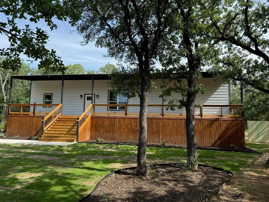 Photo of 145 Greenbriar Court, Bridgeport, TX 76426 (MLS # 21392090)