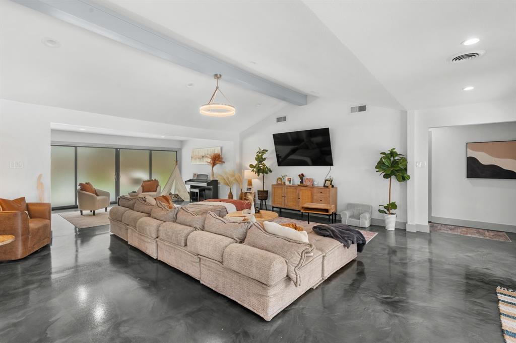 5029 Mill Run Road