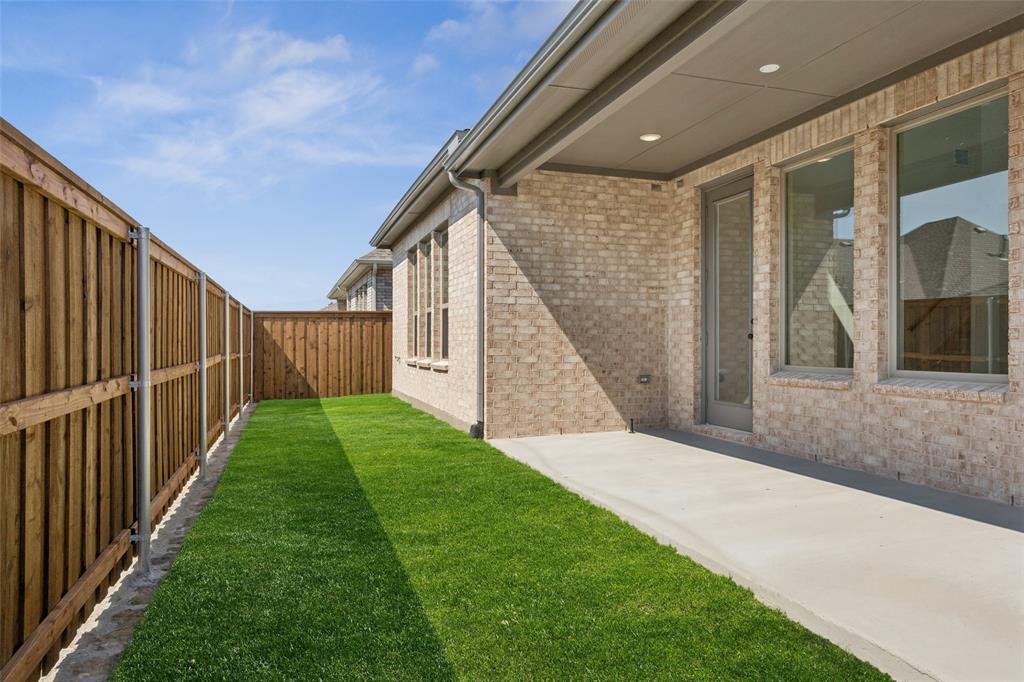 Estates at Stacy Crossing - Residential