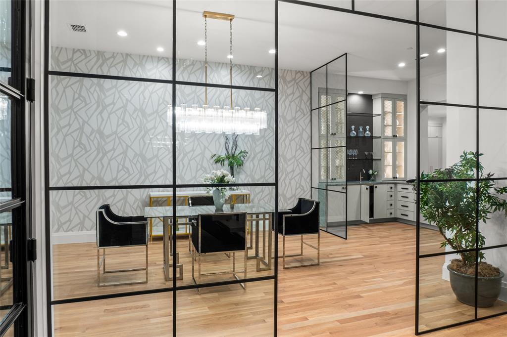 2223 Courtland Drive