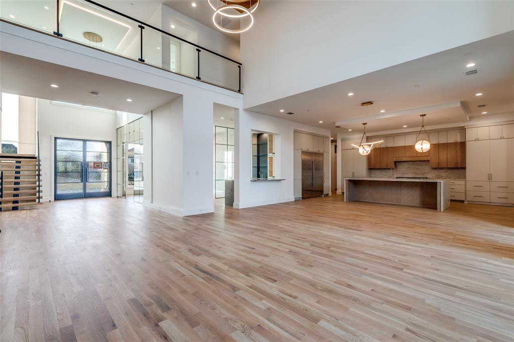 Hills of Kingswood - Residential