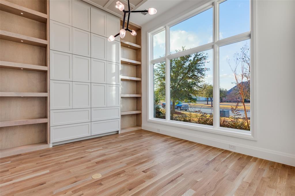 Hills of Kingswood - Residential