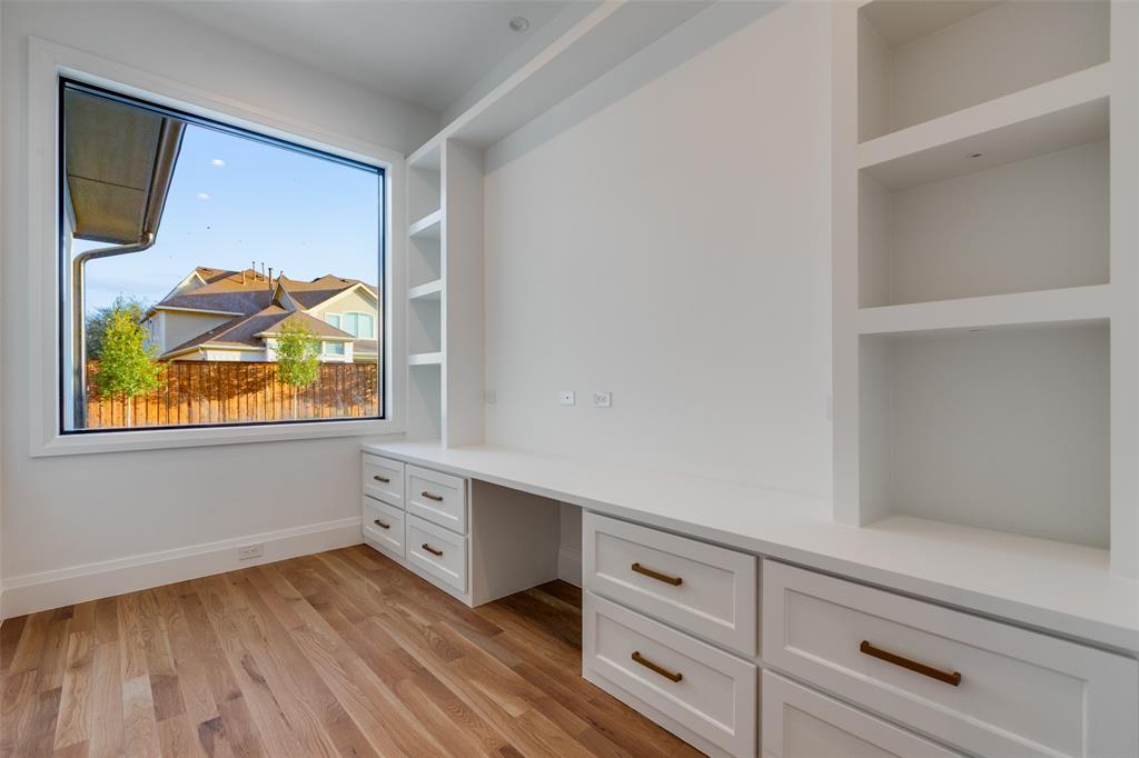 Hills of Kingswood - Residential