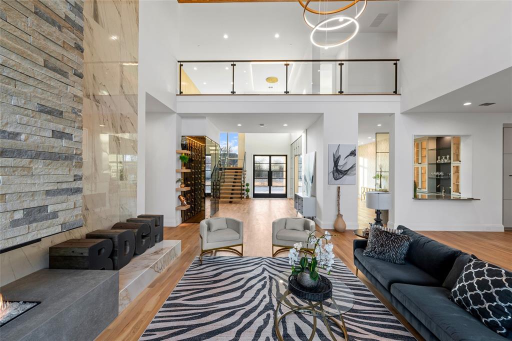 Hills of Kingswood - Residential