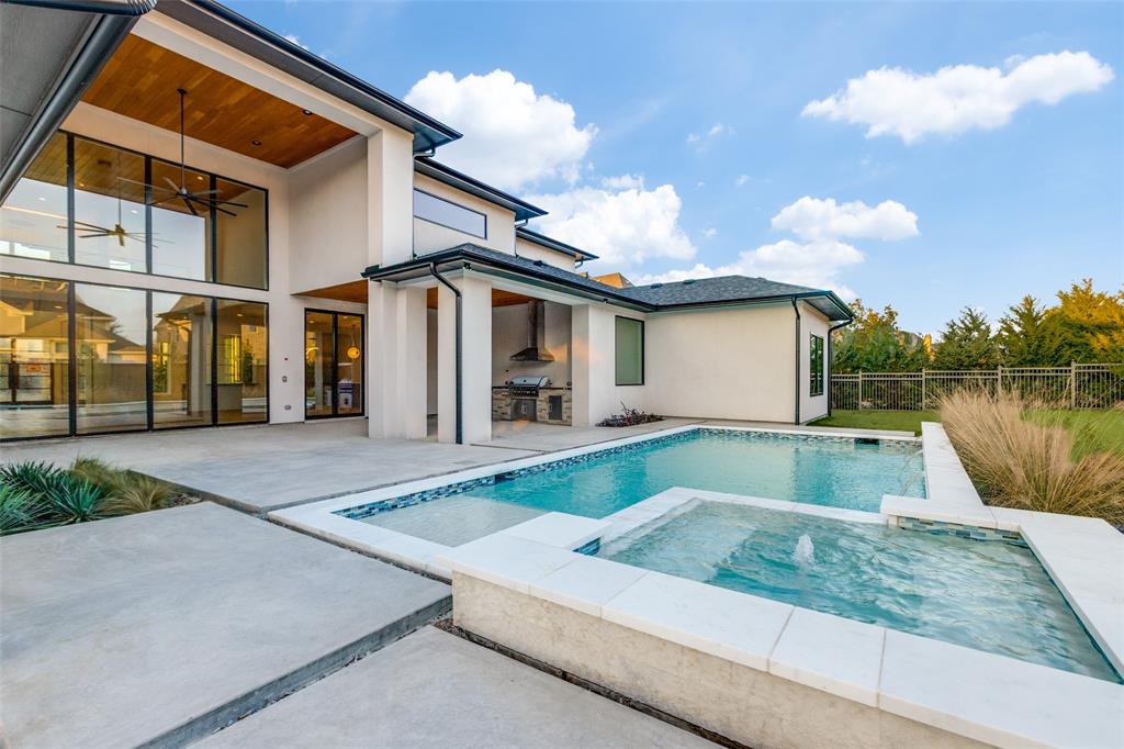 Hills of Kingswood - Residential