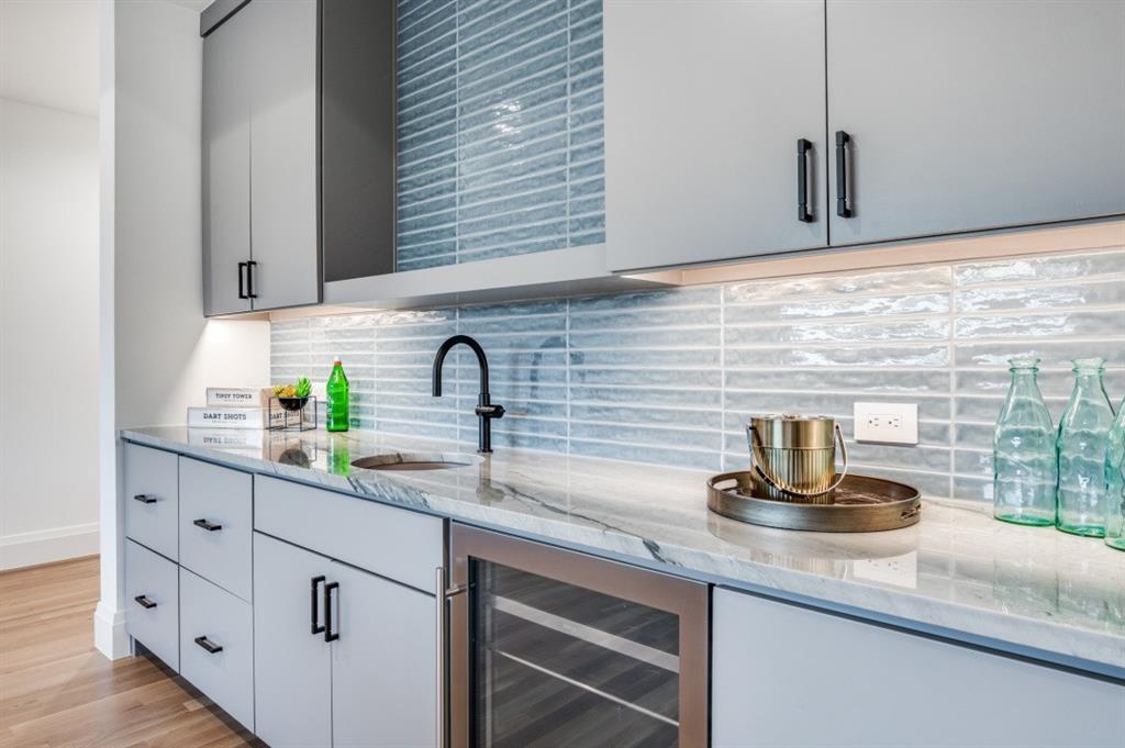 Hills of Kingswood - Residential