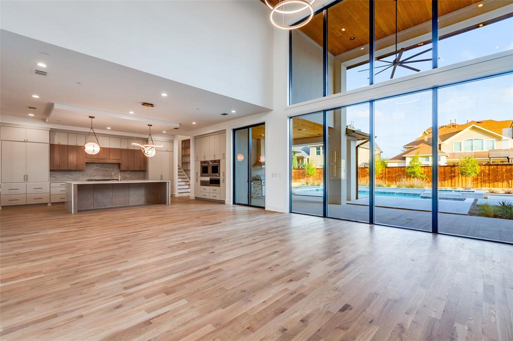 Hills of Kingswood - Residential