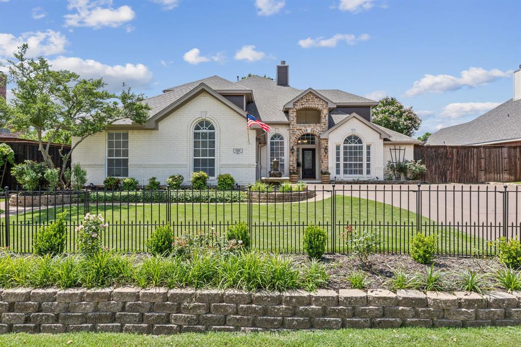 601 Indian Creek Drive