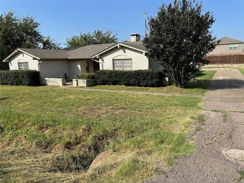 A home in Van Alstyne