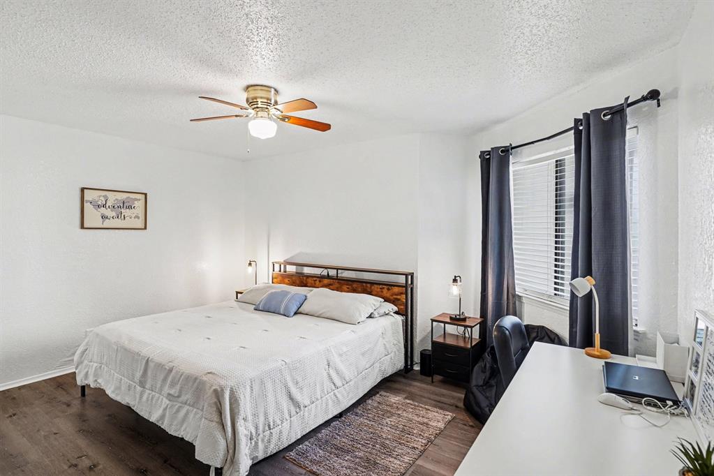 Arlington Oaks Condo - Residential