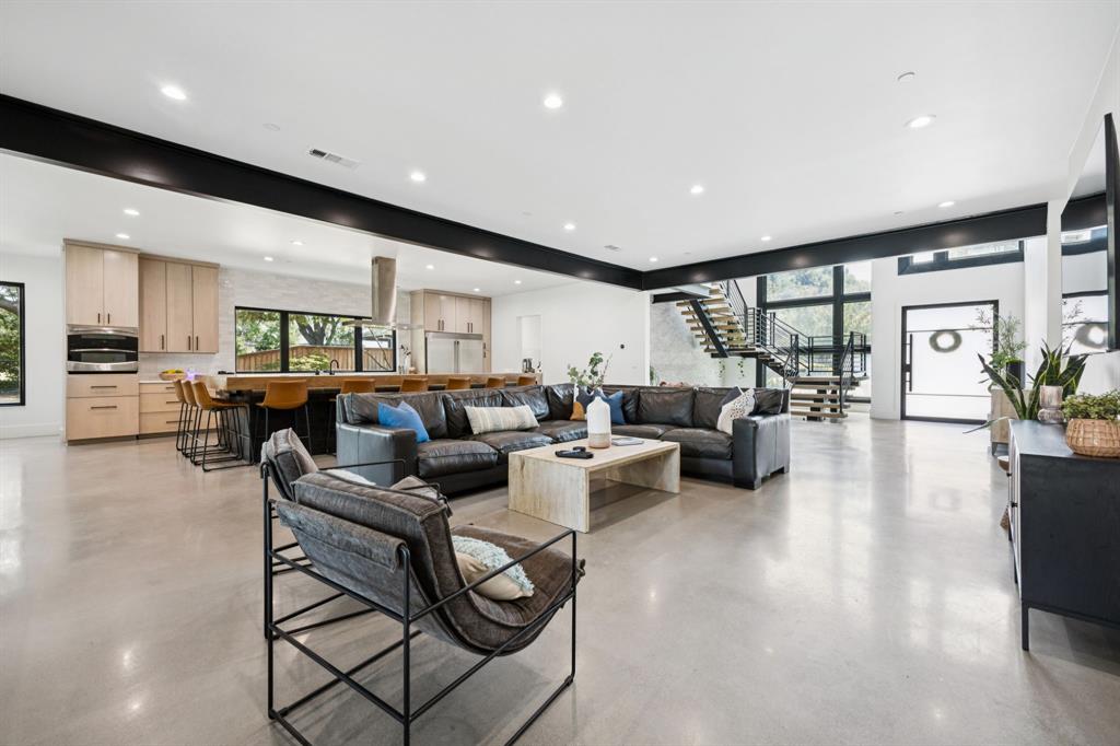 1006 Quail Run Road