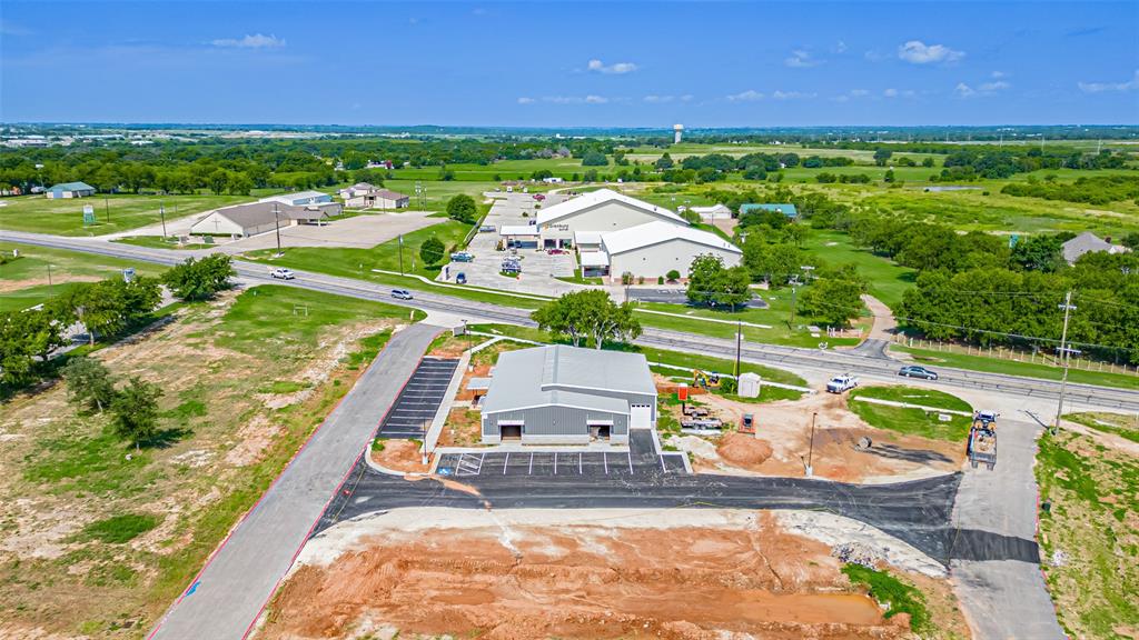 Corridor 51 Bus Center - Commercial Sale