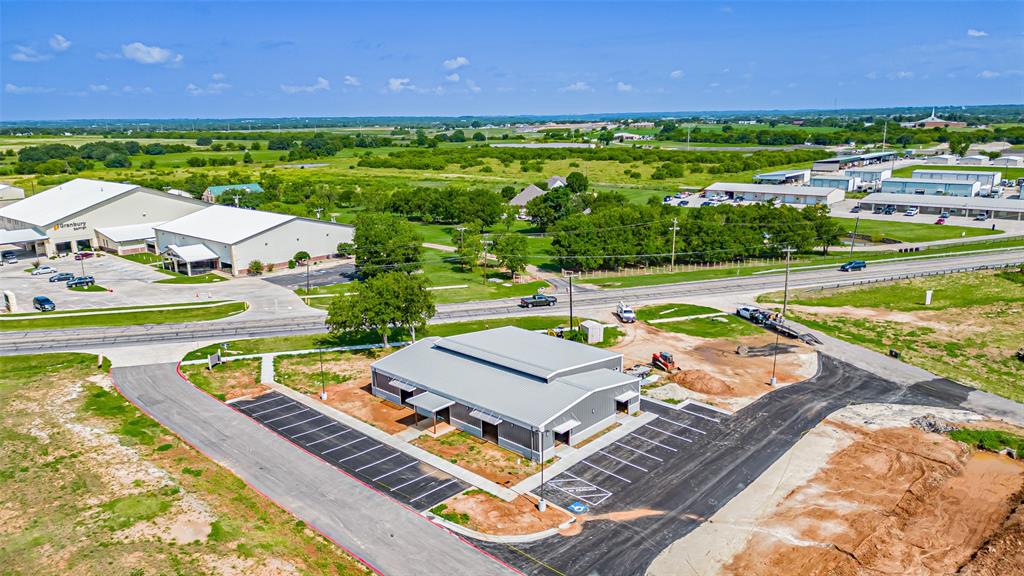 Corridor 51 Bus Center - Commercial Sale