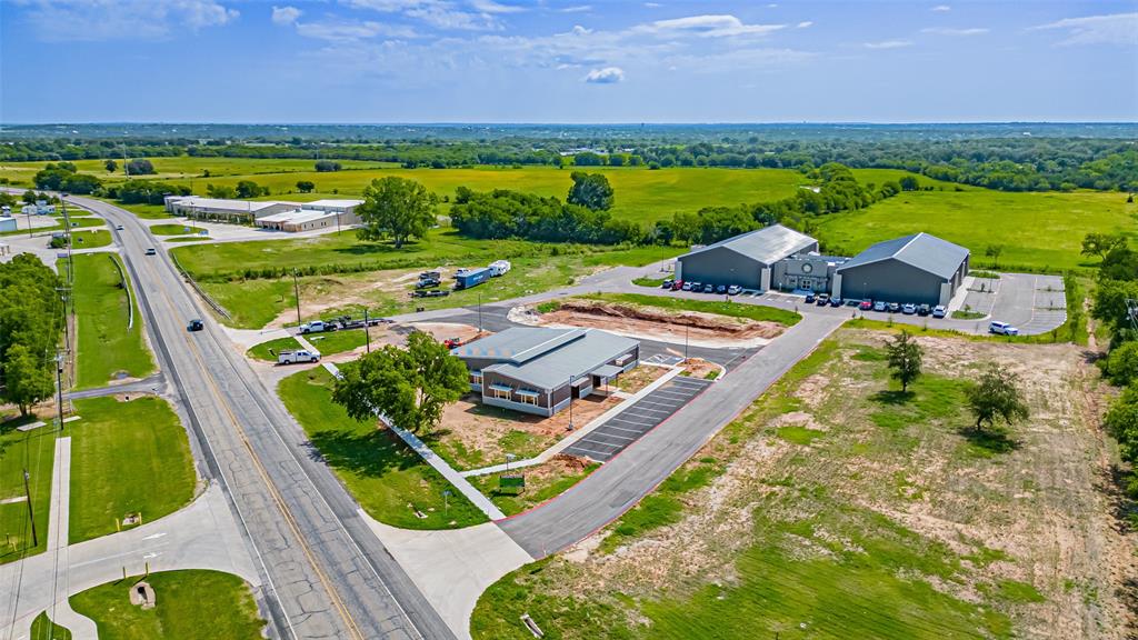 Corridor 51 Bus Center - Commercial Sale