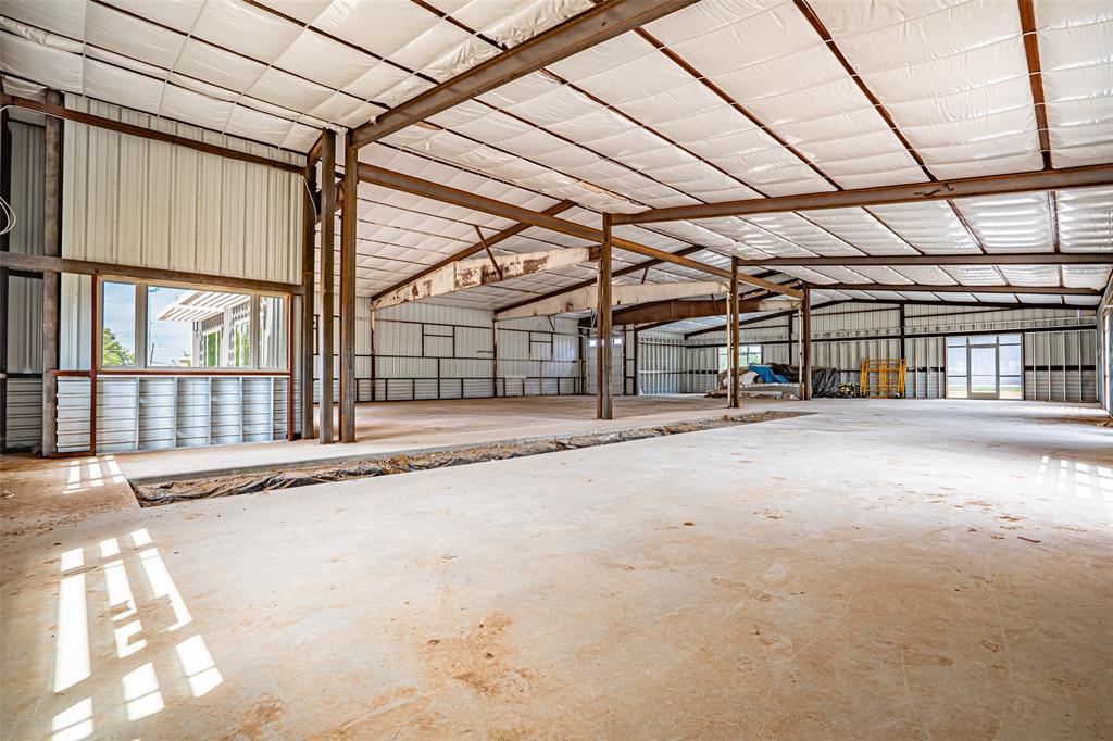 Corridor 51 Bus Center - Commercial Sale