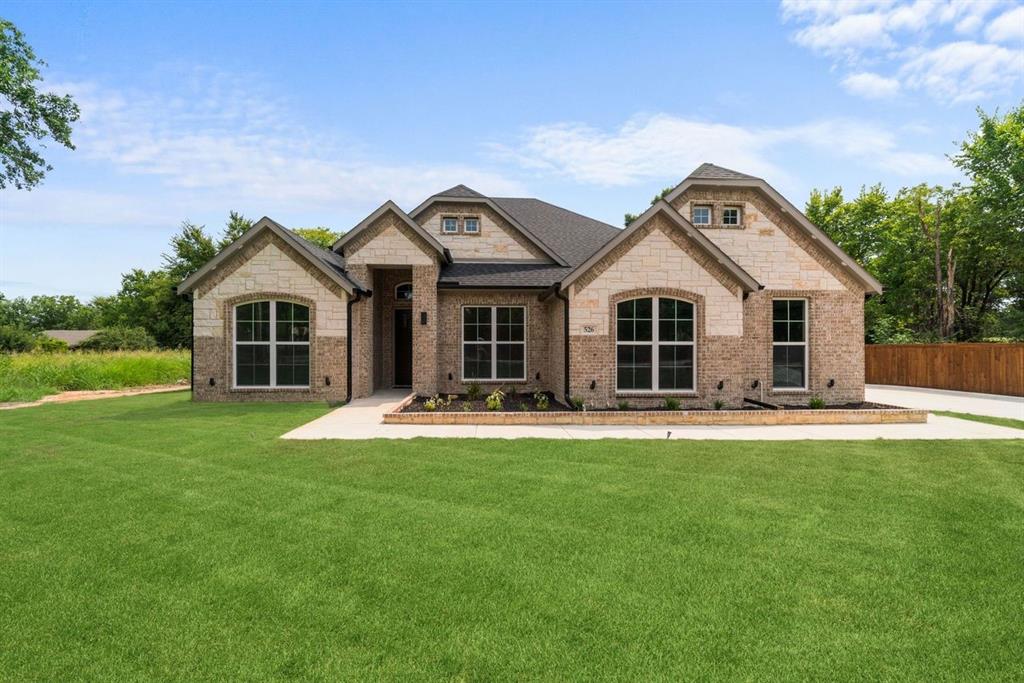 View DeSoto, TX 75115 house
