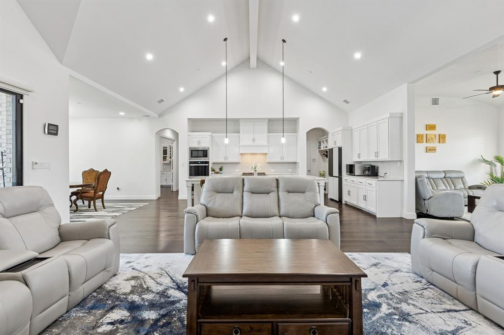 Lakeview Downs - Residential