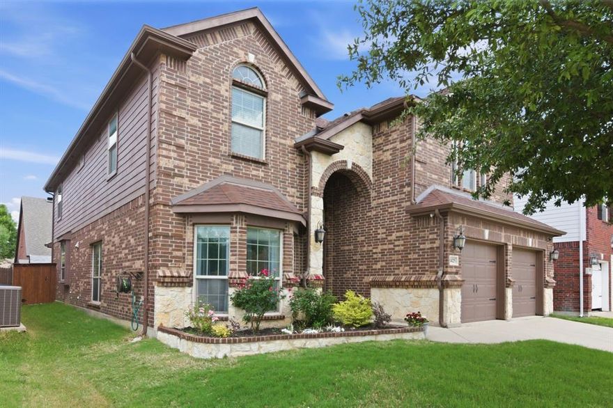 >>The seller is offering a $5,000 concession that can be applied toward closing costs or upgrades<<
Welcome to 1425 Soaptree Lane, a spacious and elegant home in North Fort Worth thoughtfully designed for luxury, comfort, and multi-generational living. This impressive 5-bedroom, 3.5-bath residence offers approximately 3,148 square feet of well-appointed living space, perfectly balancing privacy and togetherness. From the moment you step inside, you’re welcomed by a breathtaking grand iron staircase that sets the tone for the sophistication found throughout the home. Soaring ceilings and comfortable living areas create a bright, open, and inviting atmosphere. At the heart of the home is a beautifully designed kitchen that opens to multiple living and dining spaces, complete with a pantry and butler’s pantry—ideal for entertaining or everyday living. With abundant cabinetry, generous counter space, and a functional layout, this kitchen is perfectly suited for both casual meals and formal gatherings. Designed for multi-generational flexibility, this home offers a spacious primary suite on the main level, creating a private retreat for relaxation. Additional bedrooms and living spaces provide the perfect setup for extended family, guests, or work-from-home needs. A dedicated flex room adds even more versatility, ideal for a home office or additional living space, while the thoughtful layout allows for both connection and independence. Upstairs, you’ll find additional bedrooms equipped with two-story fire escape ladders for added safety, along with a versatile living area that can serve as a game room, media room, or secondary family space—perfect for creating separate zones for entertainment. Step outside to a private backyard retreat with ample space for outdoor living, entertaining, or simply enjoying peaceful Texas evenings.