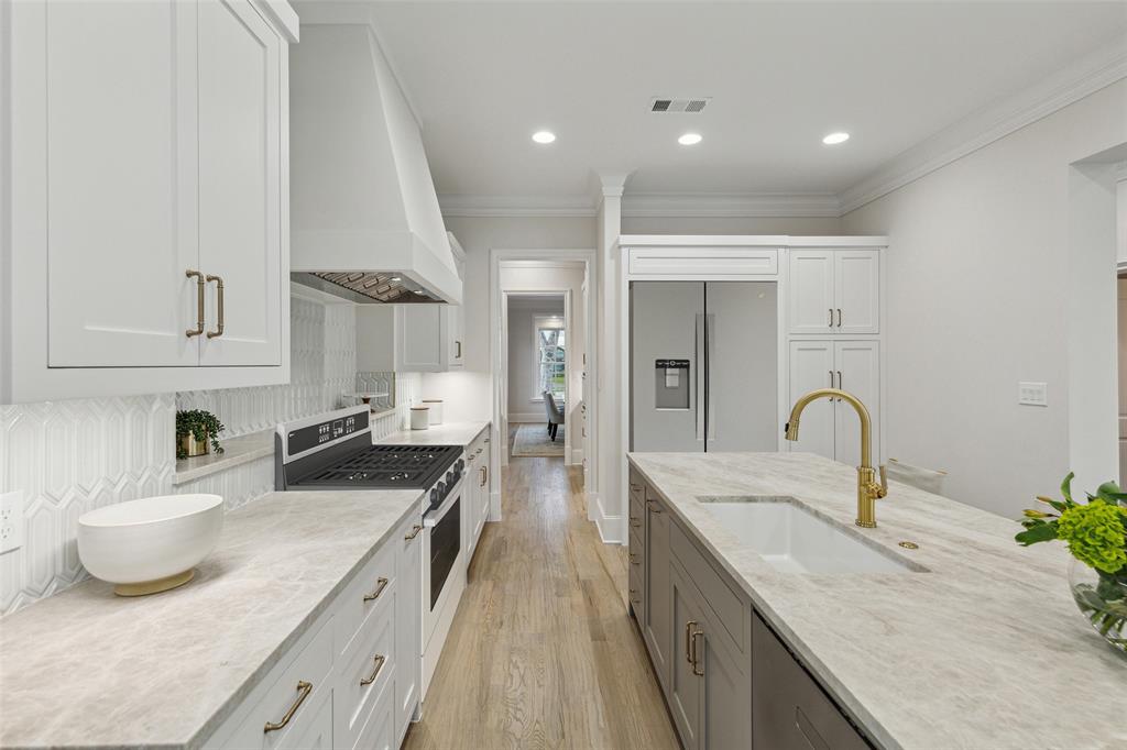 Armstrong Fairway 02 - Residential