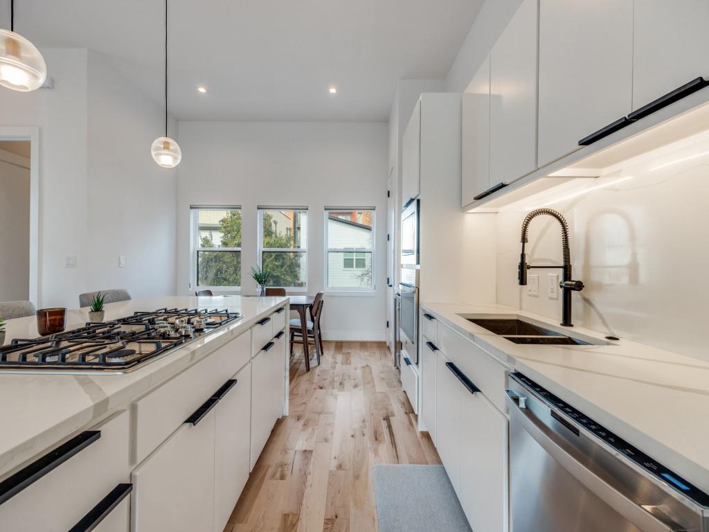 Z E Coombs West End - Residential