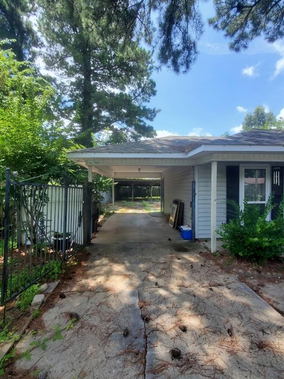 6409 Oak Valley Drive