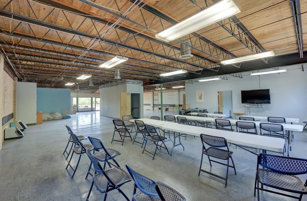 Howells Sub - Commercial Sale