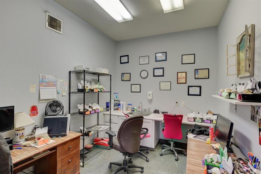 Howells Sub - Commercial Sale