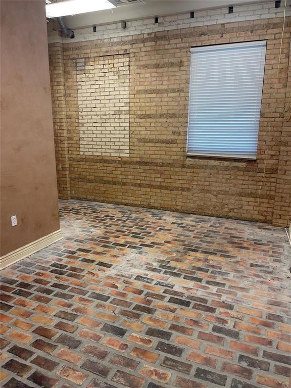 Howells Sub - Commercial Sale