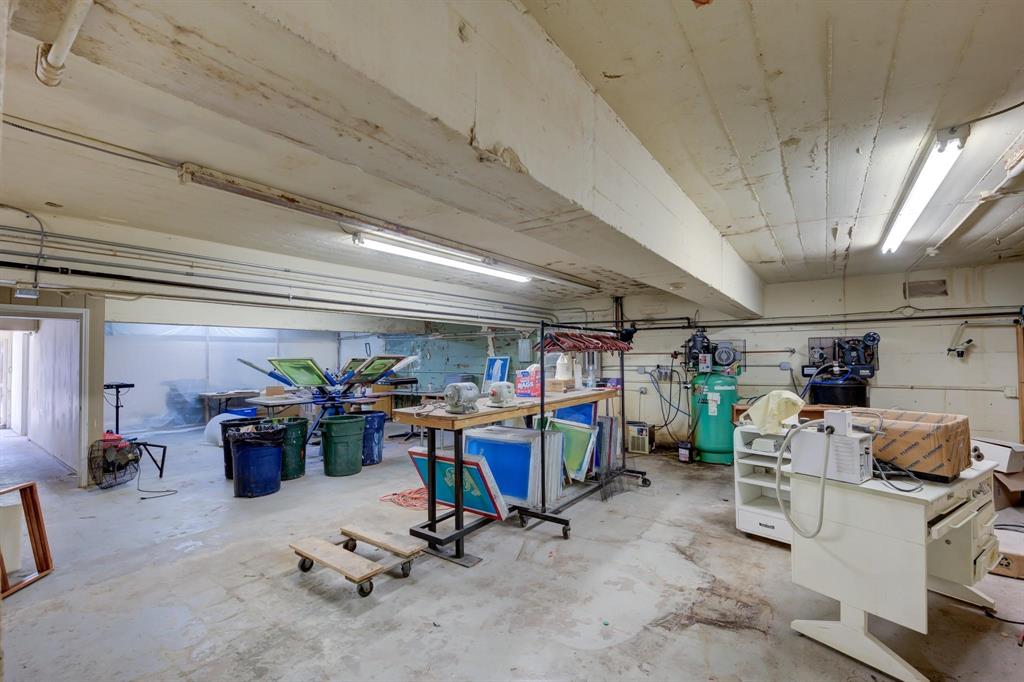 Howells Sub - Commercial Sale