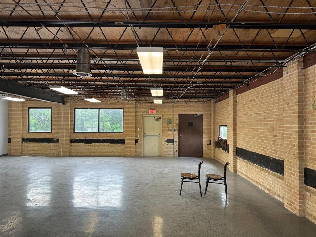 Howells Sub - Commercial Sale