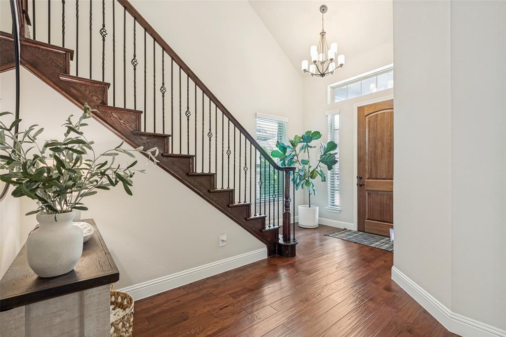 5101 Kentwood Drive