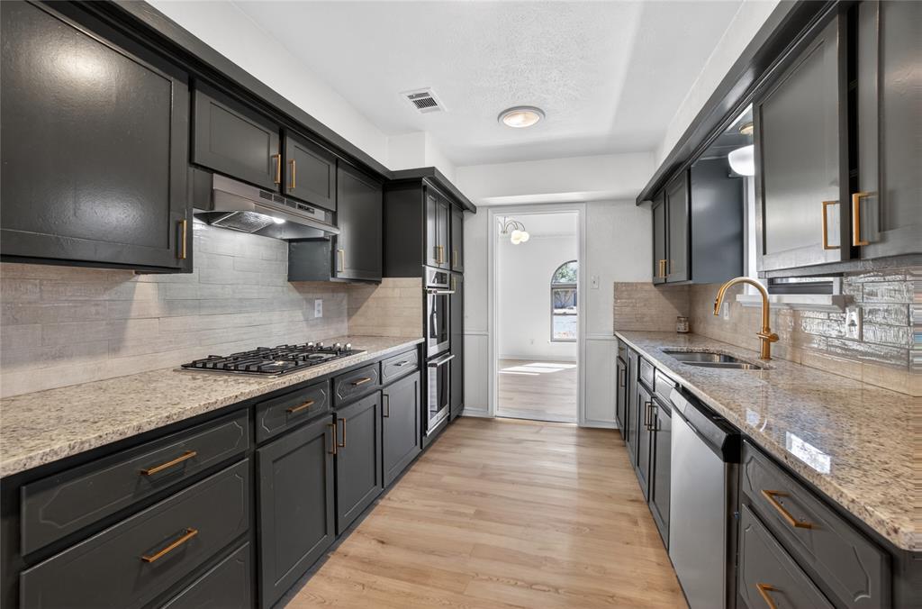 Merriman Manor - Residential