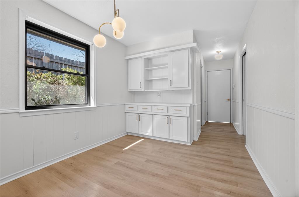 Merriman Manor - Residential