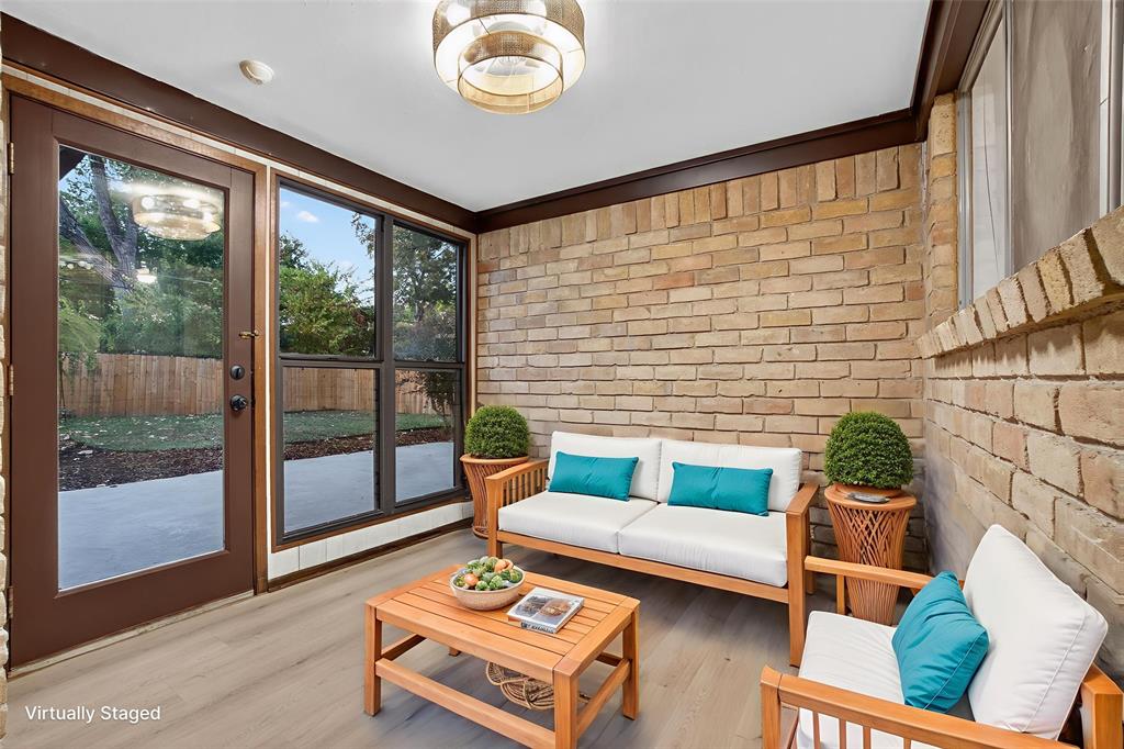 Merriman Manor - Residential