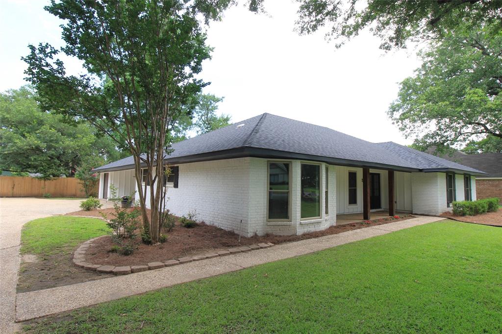2004 Landau Lane