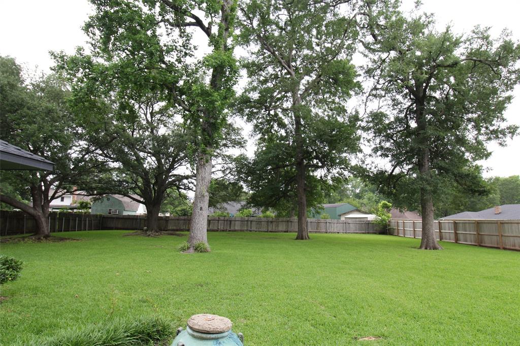 2004 Landau Lane