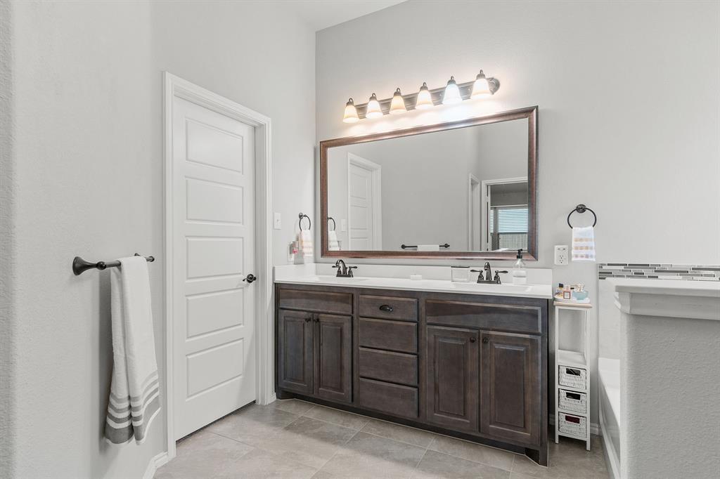 Settlers Glen Add Ph 5 - Residential