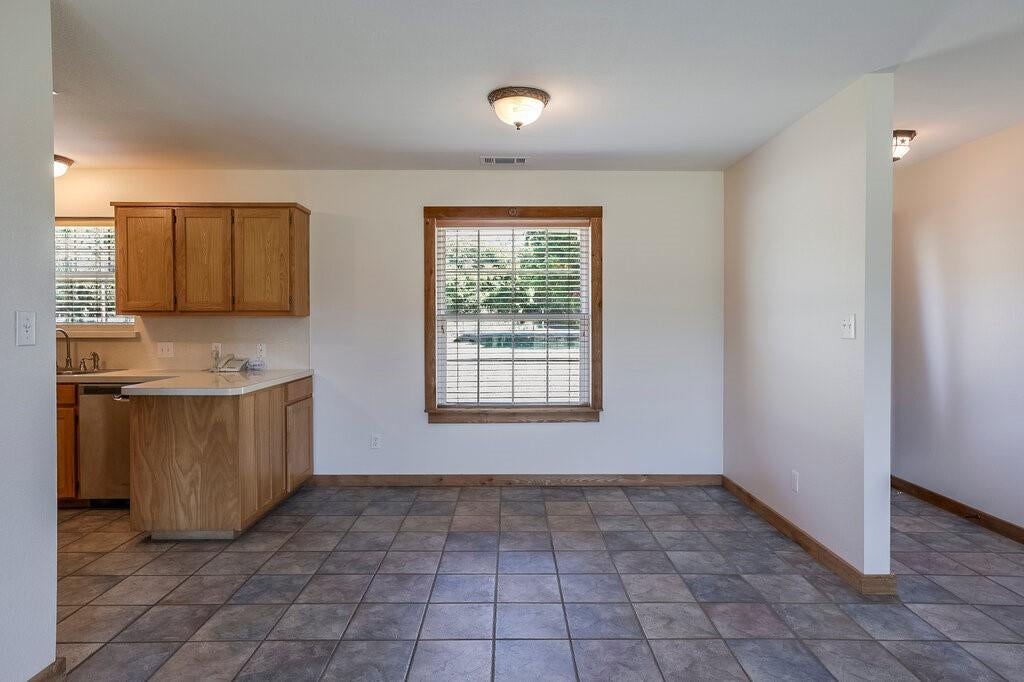 4024 J Rendon Road