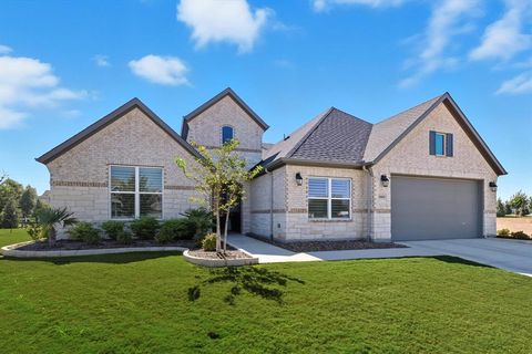 Photo of 10008 Baywood Court, Denton, TX 76207 (MLS # 21272364)