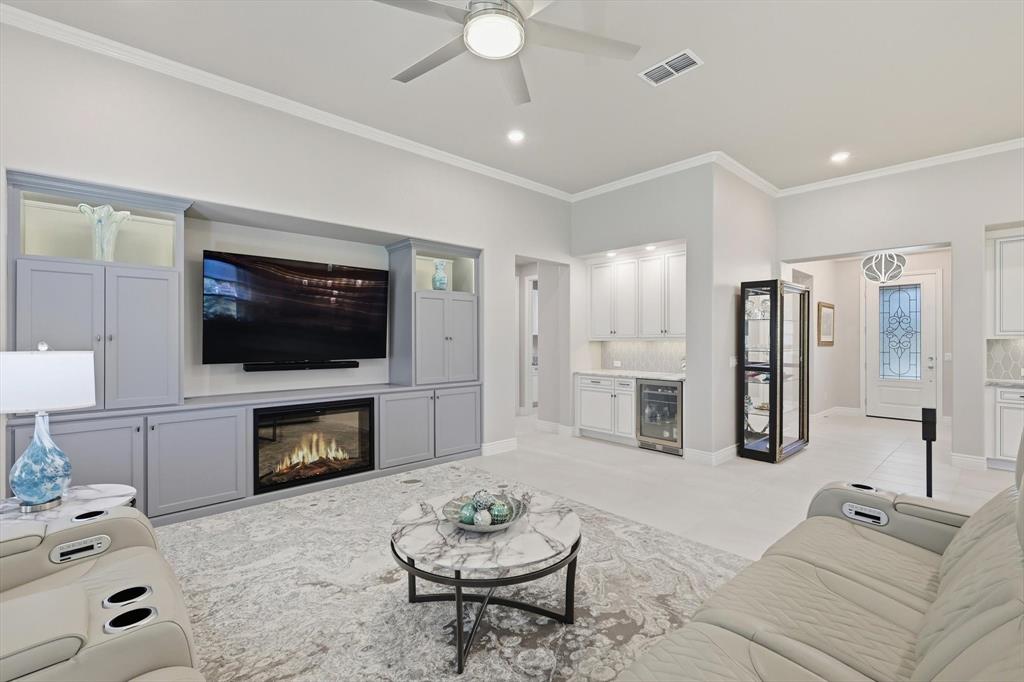 10008 Baywood Court