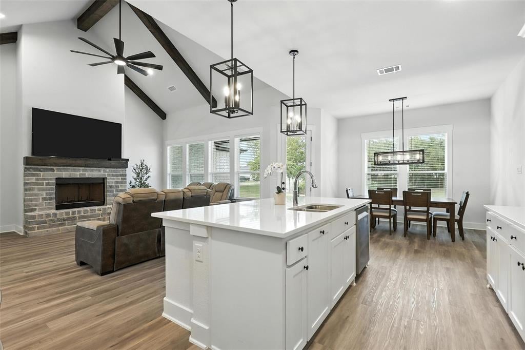 3141 Claire Drive