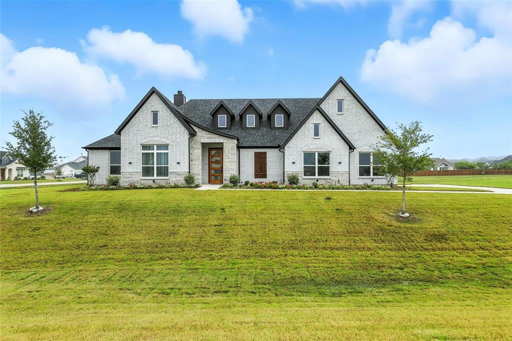 3141 Claire Drive