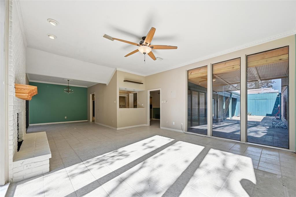 3213 Stonehenge Lane