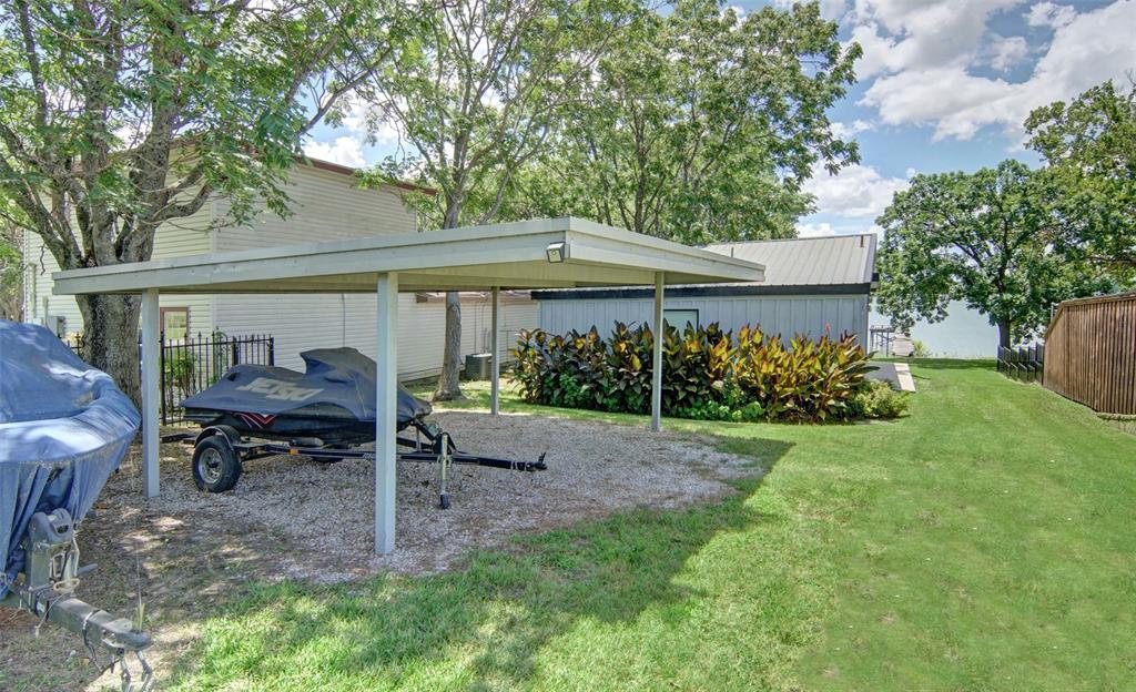 2121 E Lake Drive