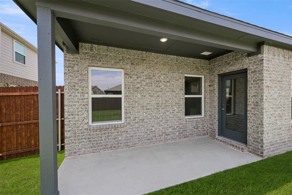 Llano Springs Classic Series - Residential