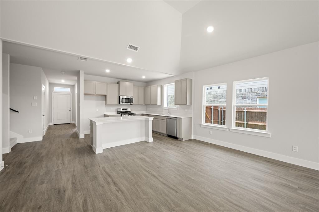 Llano Springs Classic Series - Residential