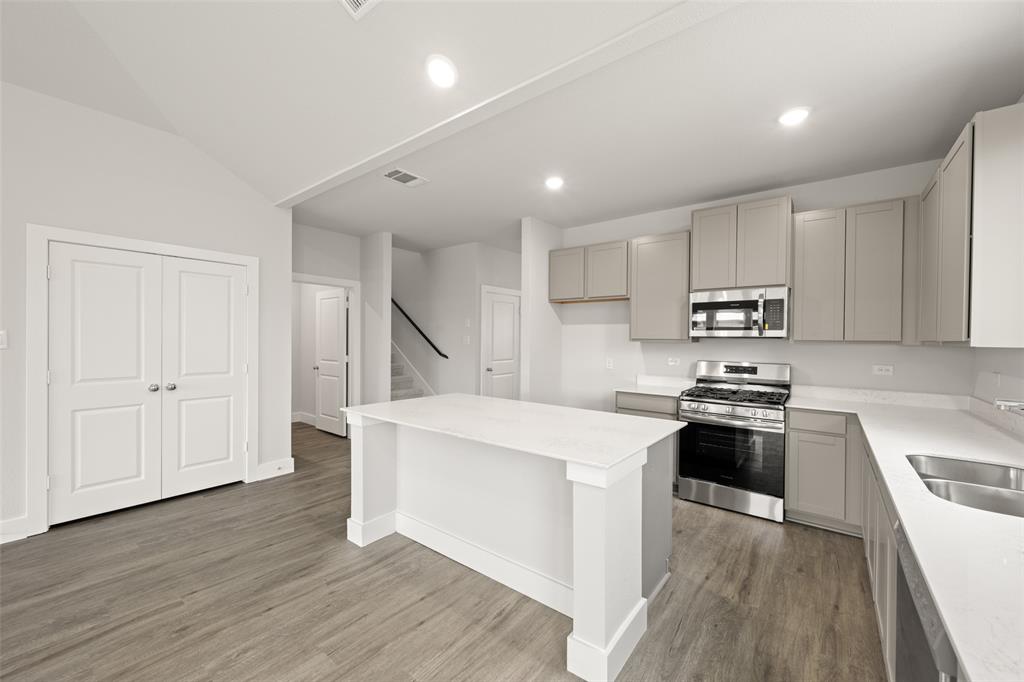 Llano Springs Classic Series - Residential