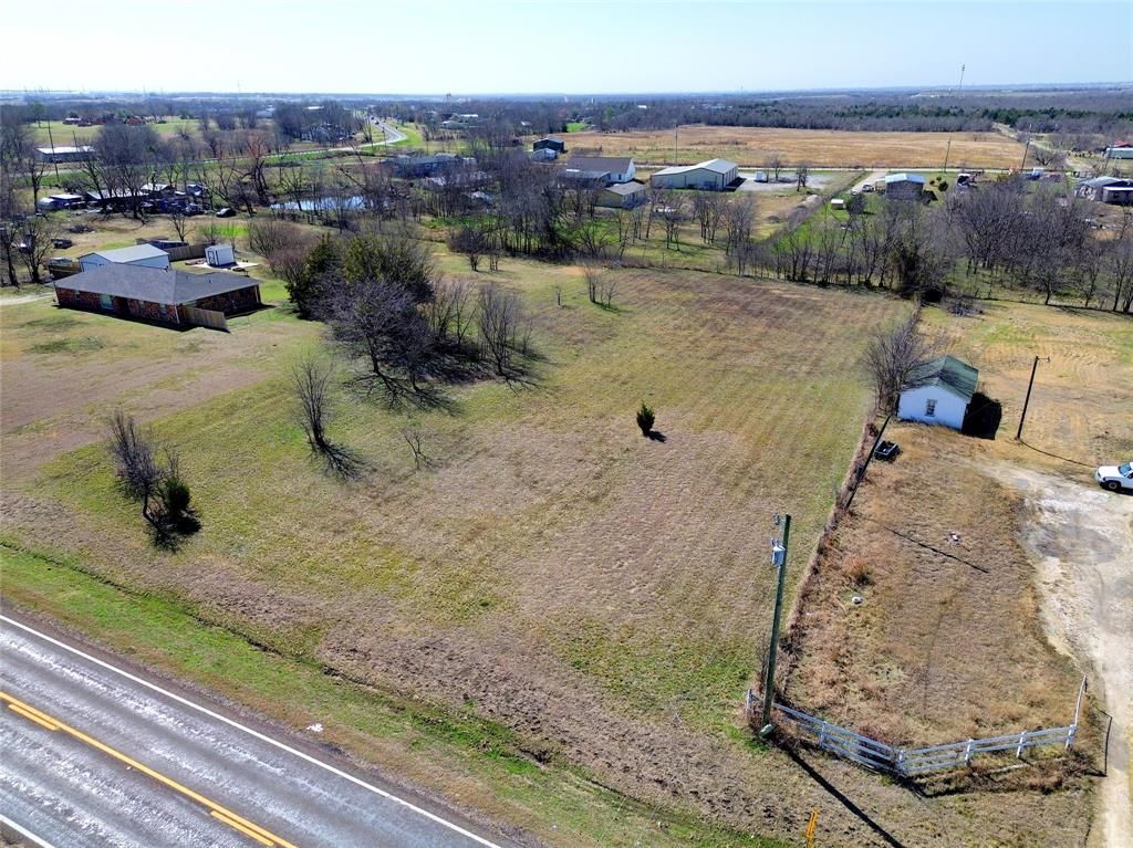 Photo of 00 FM RD 1392, Terrell, TX 75160 (MLS # 21187142)